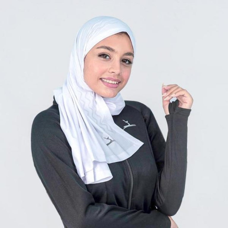 طرحة Air-Lite الرياضية النسائية - حجاب رياضي أنيق ومتعدد الاستخدامات للجيم، اليوجا، والأناقة اليومية
حجاب دراي فت الرياضي