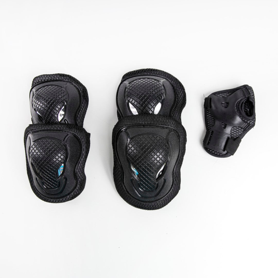 Athlete Home Pro-Grade 3-in-1 Protective Gear Set | Knee Pads, Elbow Pads & Wrist Guards for Skateboarding, Cycling & Scooters | Ultimate Impact Protection for Adults in Egypt