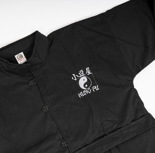 زي كونغ فو تقليدي من الهلال - بدلة قطن سوداء مع تطريز يين يانغ لتدريب الووشو والتاي تشي والفنون القتالية