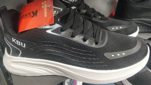 حذاء "Strider" للتدريب اليومي من Athlete Home: حذاء جري خفيف ومتعدد الاستخدامات للجيم والمشي واللياقة اليومية