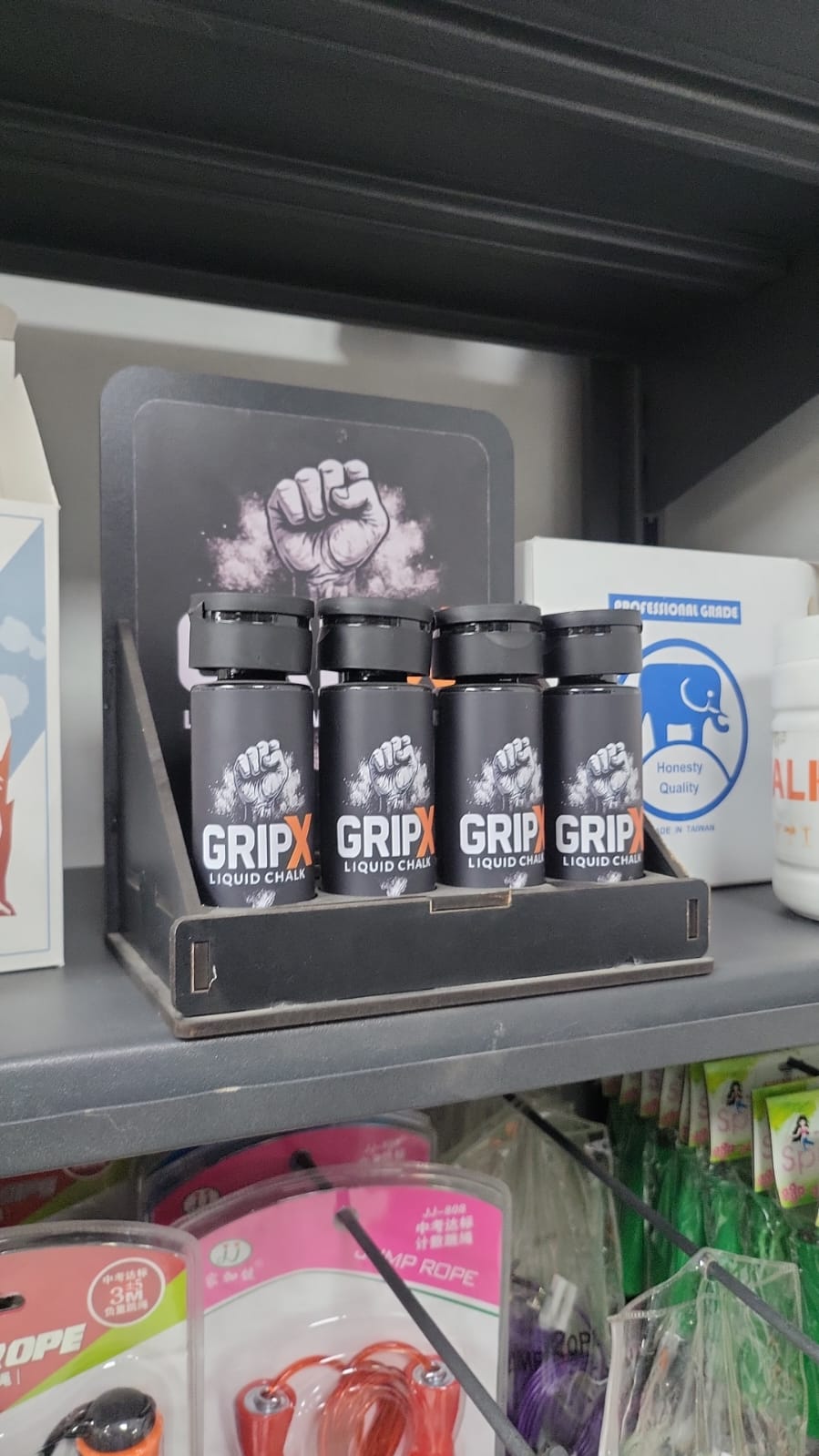 كرة طباشير الامساك / ماغنيسيوم سائل (GRIP-X) لتمارين رفع الأثقال، الكروس فِت، الجمباز: قبضة محكمة بدون فوضى