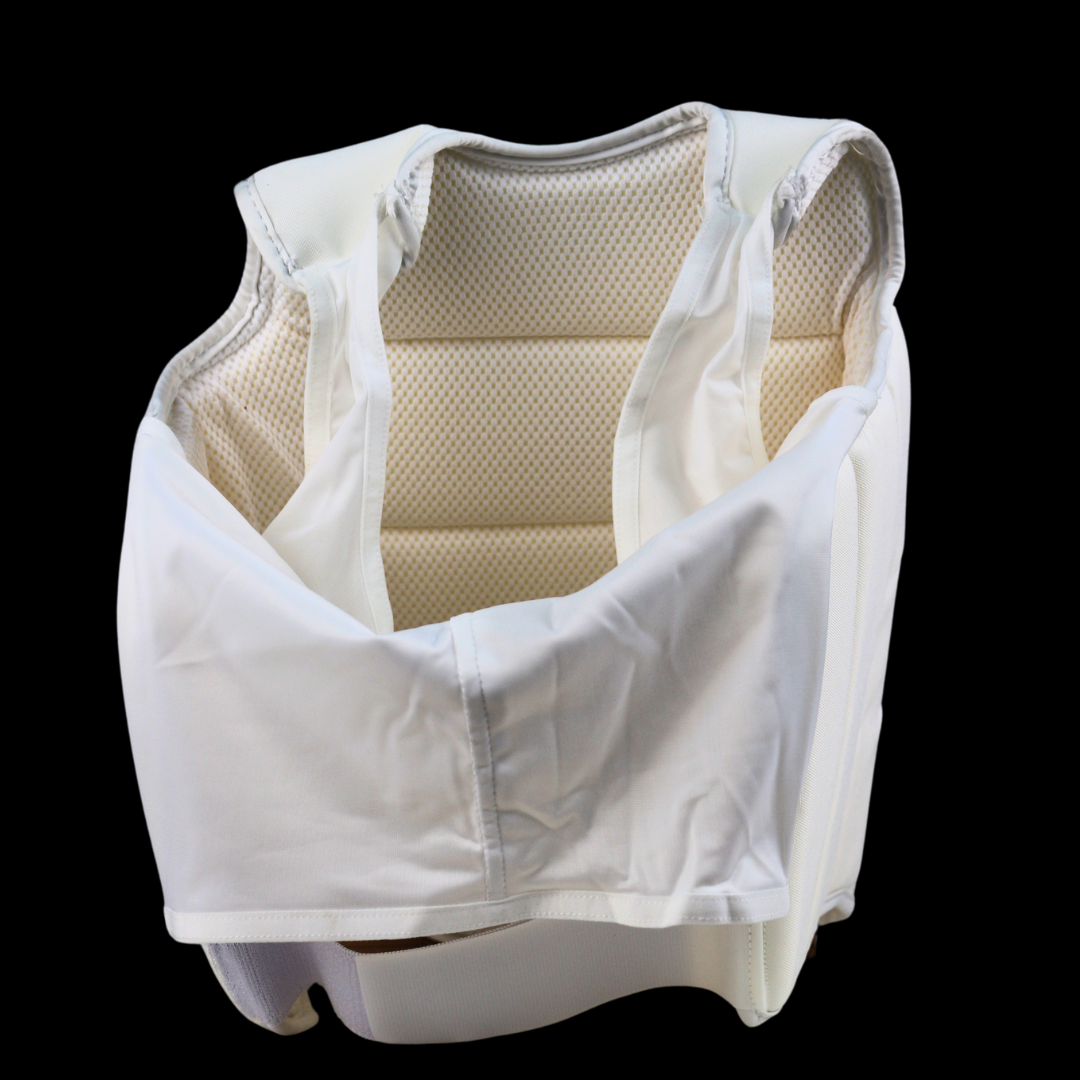 Arawaza Chest Guard Taekwondo White Color