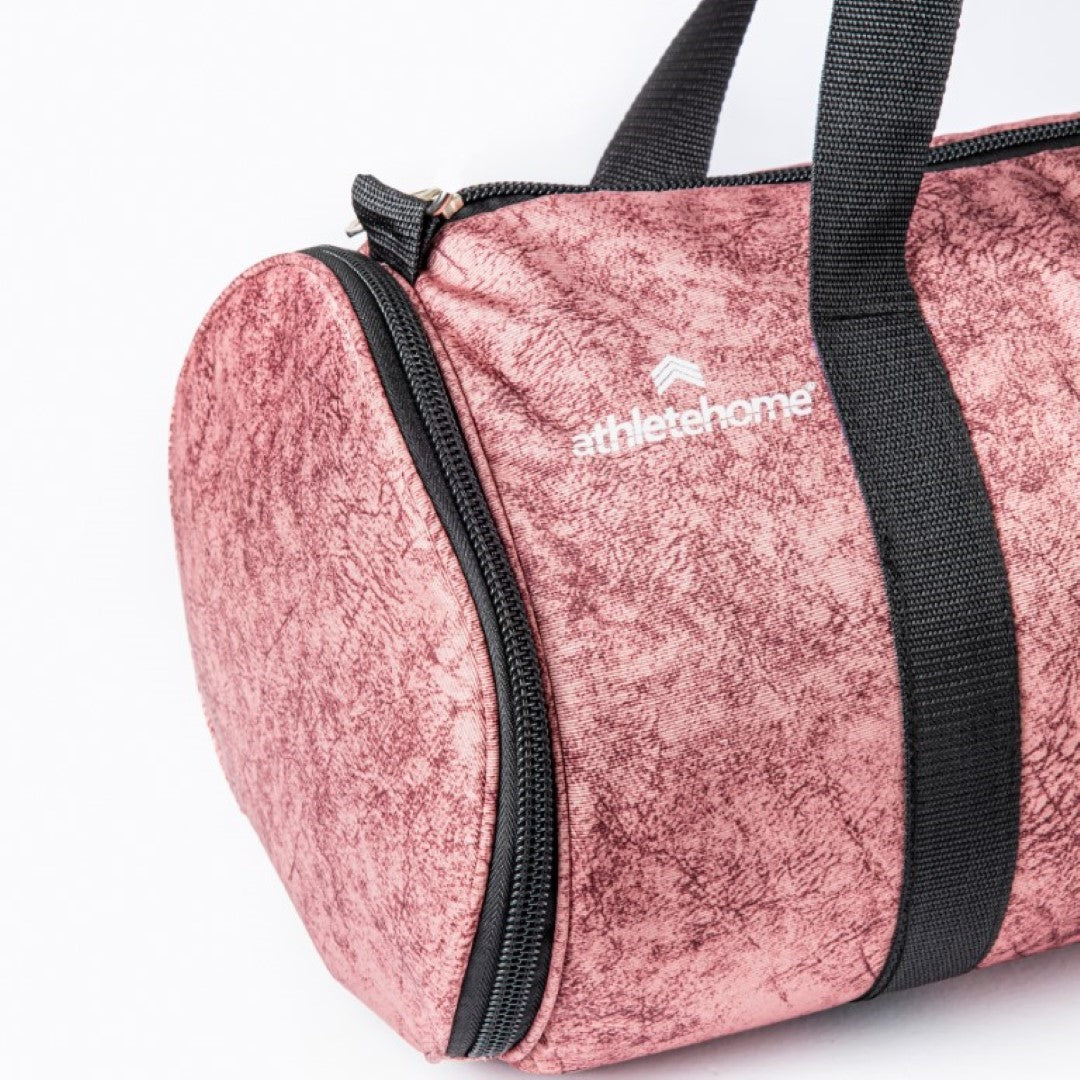 Premium Gym Duffel Bag: Durable & Spacious for Men and Women