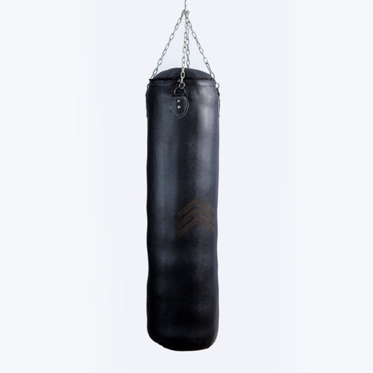 حقيبة رمل جلدية فاخرة مع سلسلة معدنية - الفنون القتالية - كيك بوكسينغ - تدريب القلب