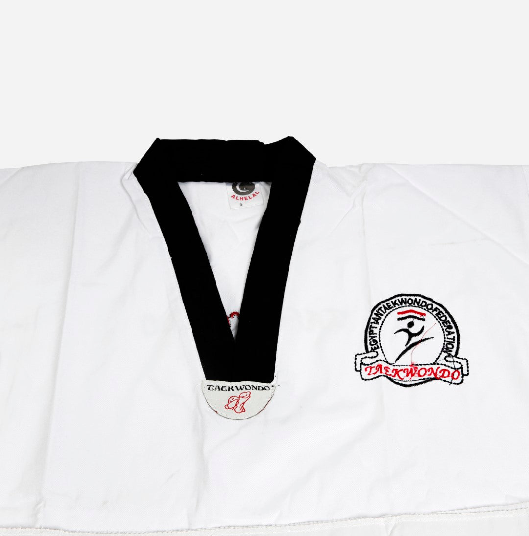 Taekwondo suit