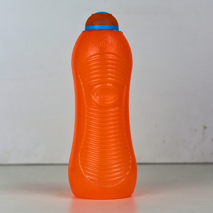 Squeezable bottle 740 ml