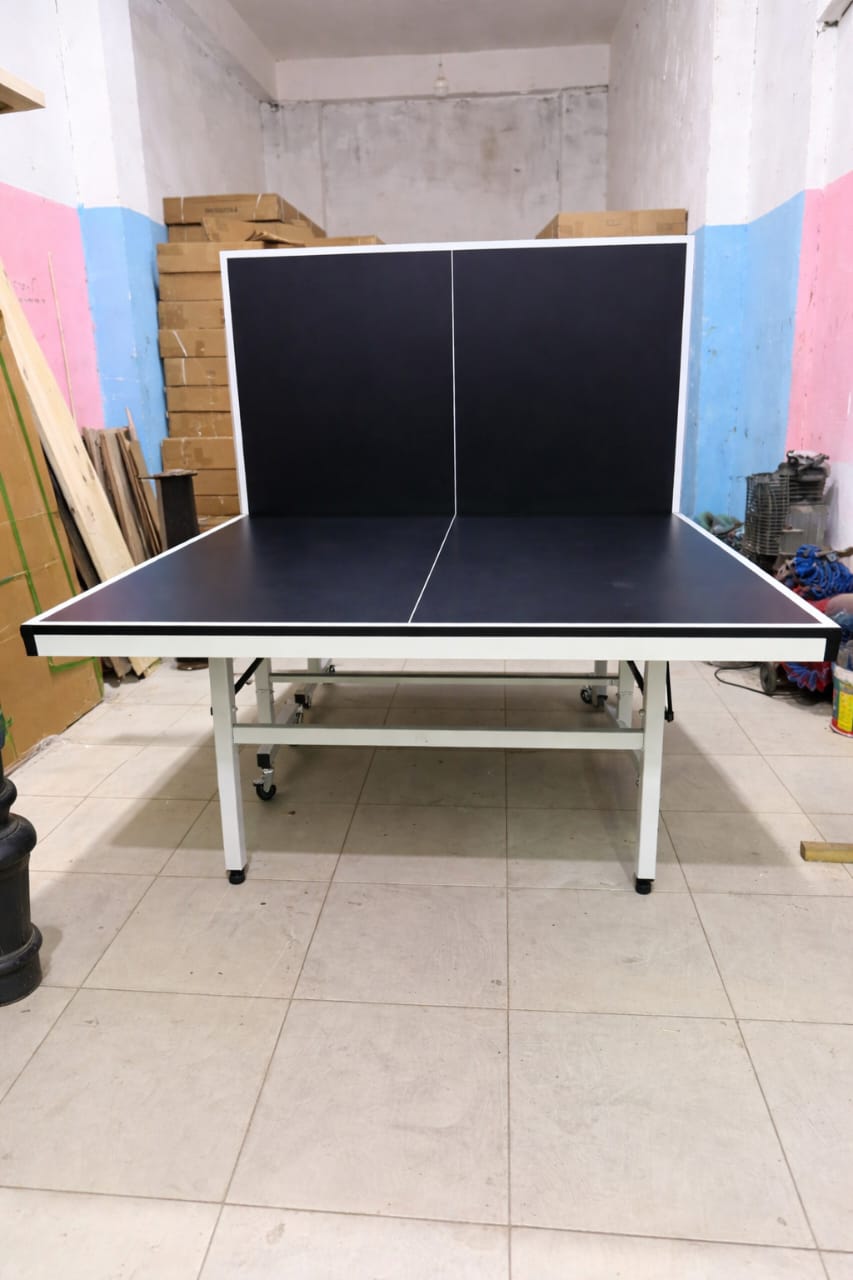 Professional 17-18 Mm Indoor Table Tennis Table with Wheels – Foldable Ping Pong Table for Home, Garden & Club Training