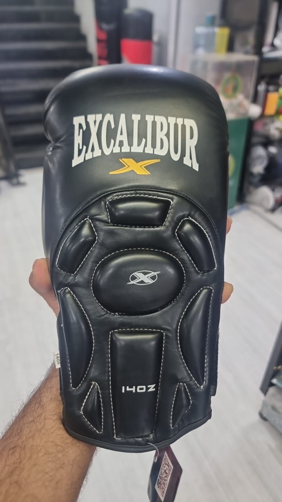 Professional Boxing Gloves for Men & Women | Best MMA, Kickboxing & Heavy Bag Training Gloves