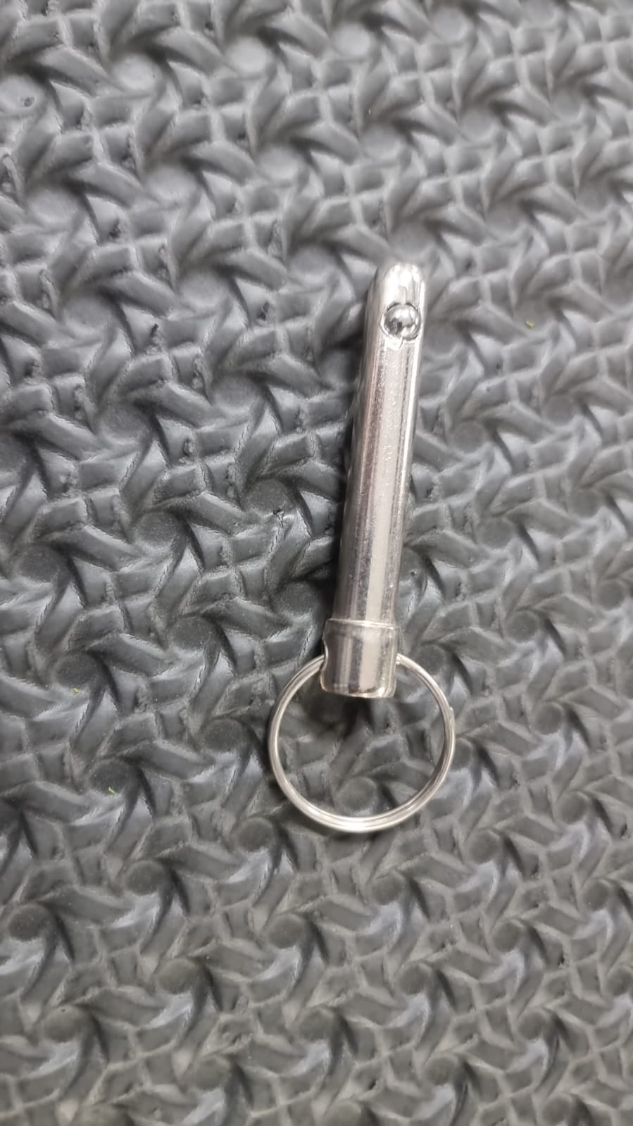 Stainless Steel Quick Release Locking Pin with Pull Ring – Heavy-Duty Metal Lock Pin for Gym Equipment and Fitness Machines