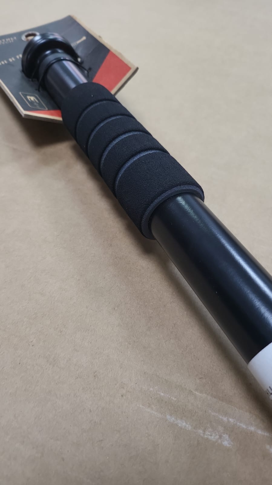 Door pull up Bar 64 to 100 Cm